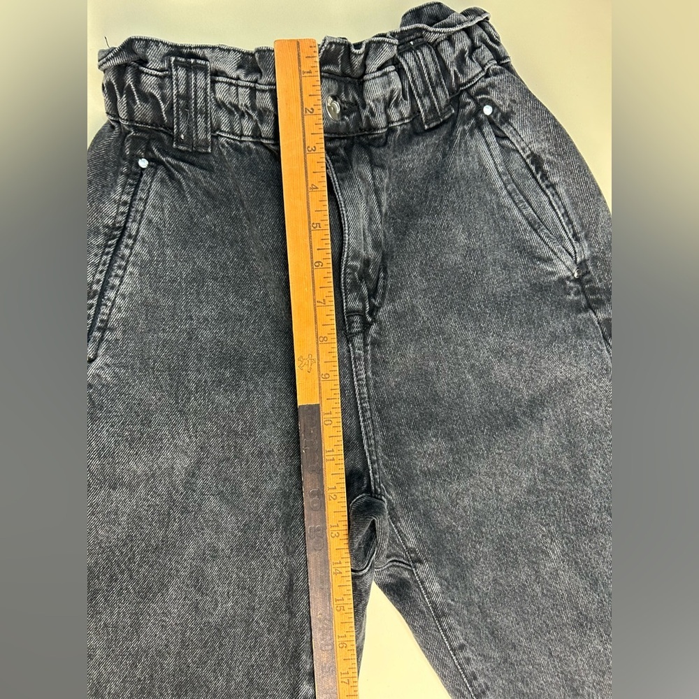 Zara Women's Gray Relaxed Jeans - Picture 7 of 11